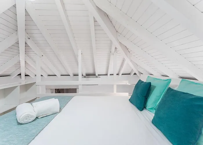 Guestready - Charming Tree * Porto